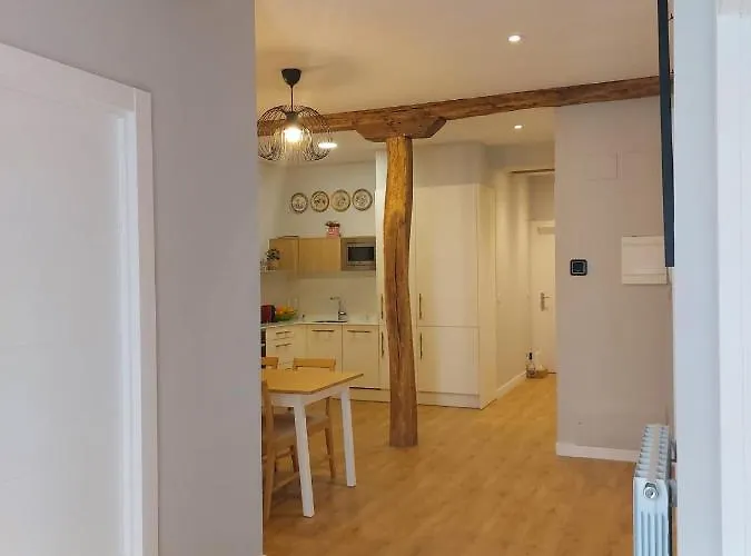 En Con Zonas Comunes Compartida H2 Проживание в семье Бильбао